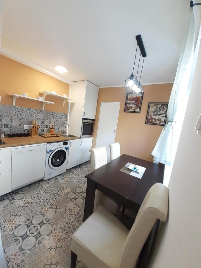 Apartman Jovana Sremska Mitrovica Extérieur photo