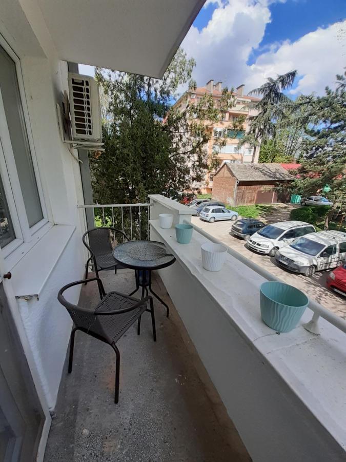 Apartman Jovana Sremska Mitrovica Extérieur photo